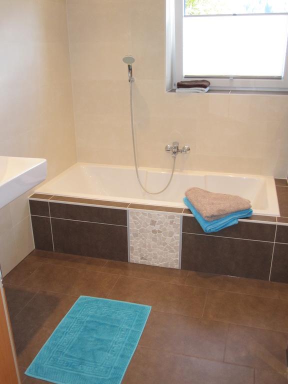 Ferienwohnung Bergpanorama Fulpmes Zimmer foto