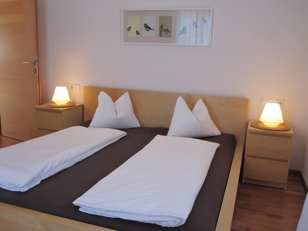 Ferienwohnung Bergpanorama Fulpmes Zimmer foto