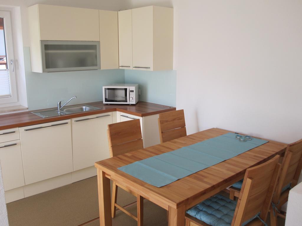 Ferienwohnung Bergpanorama Fulpmes Zimmer foto