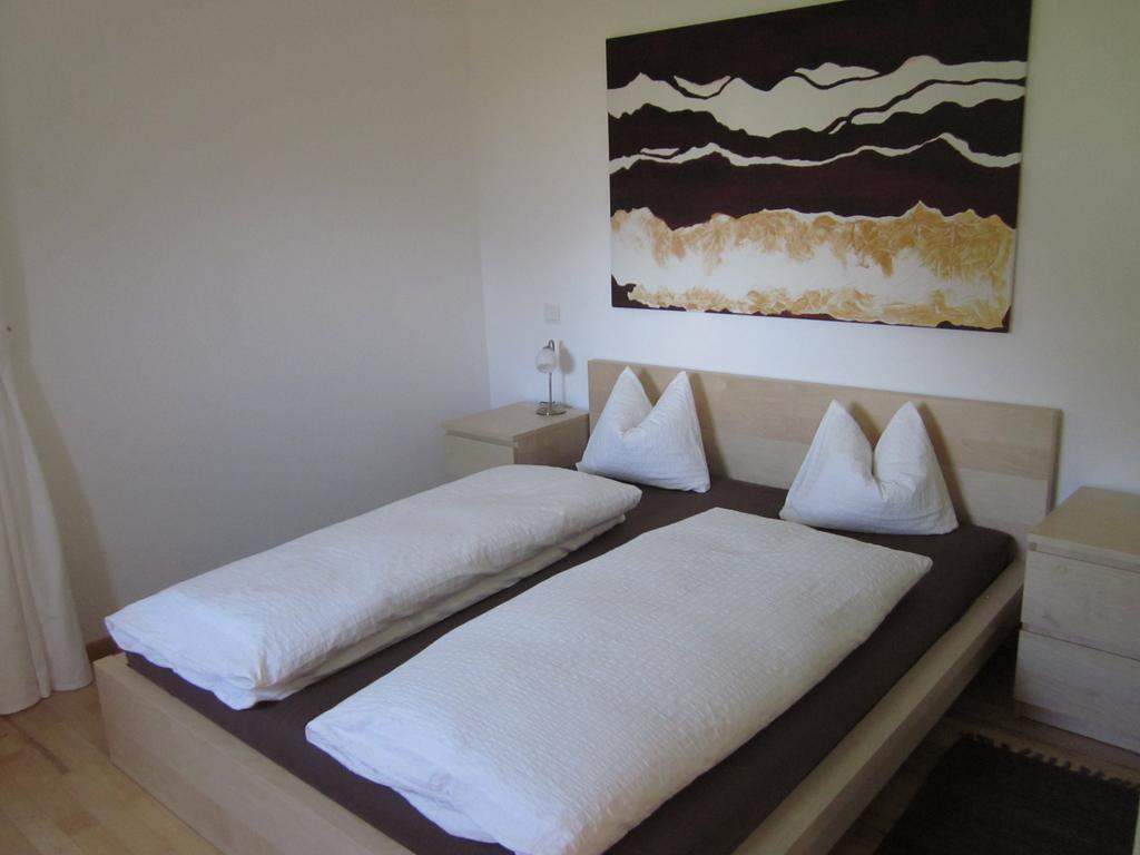 Ferienwohnung Bergpanorama Fulpmes Zimmer foto